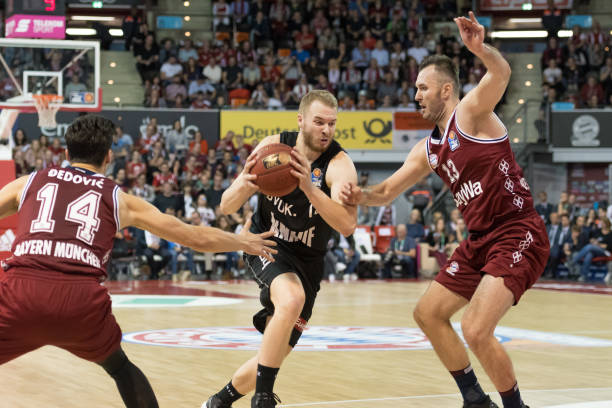 束你不觉得 束你不觉得