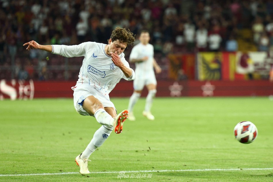 塞尔吉尼奥 塞尔吉尼奥