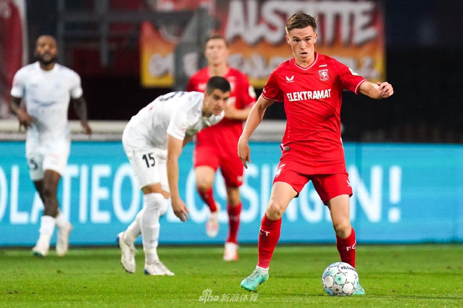 强度比赛中 强度比赛中