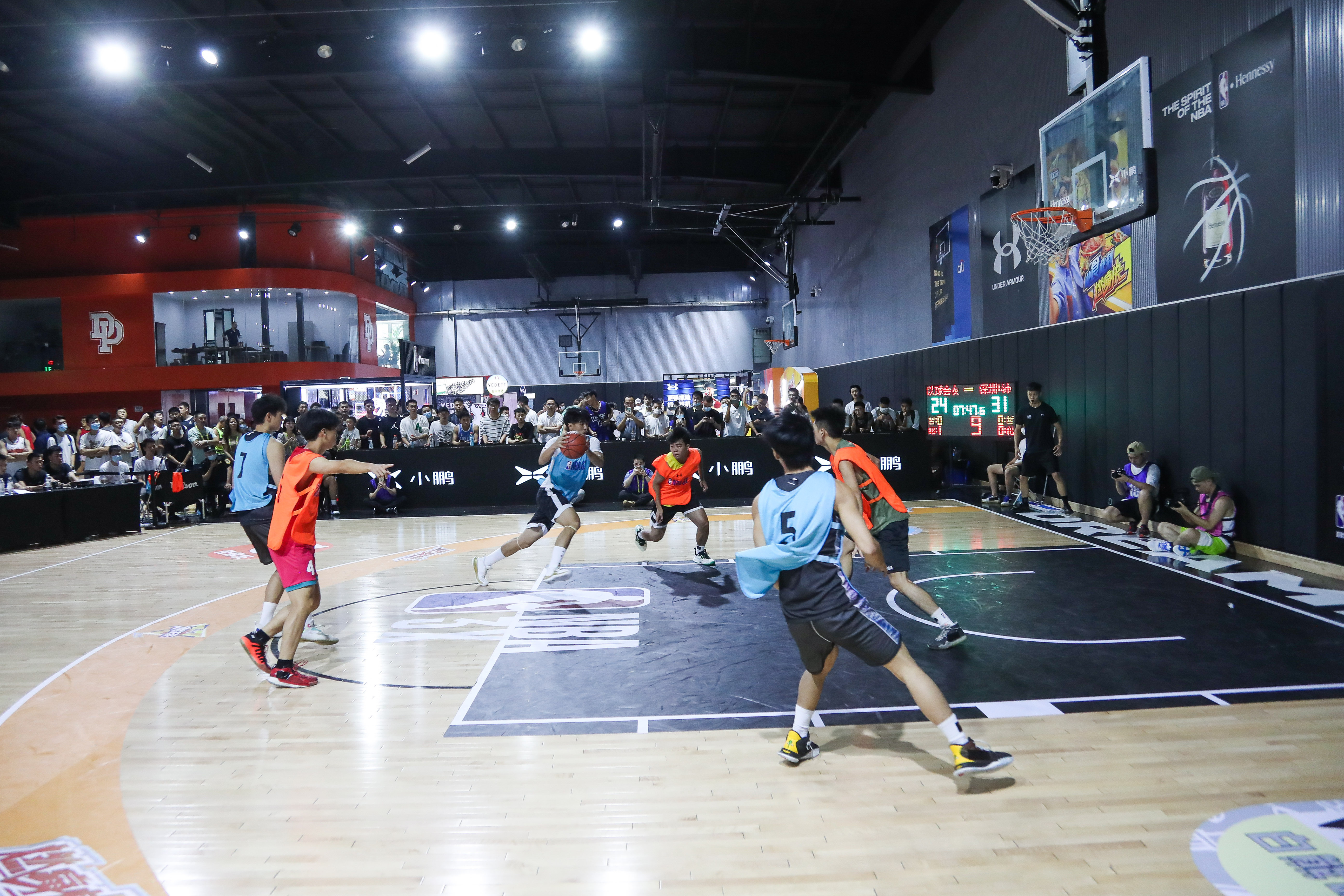 媒体与社交 媒体与社交